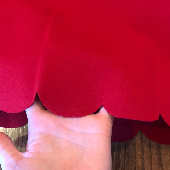 Red dress - Picture 2 of 6